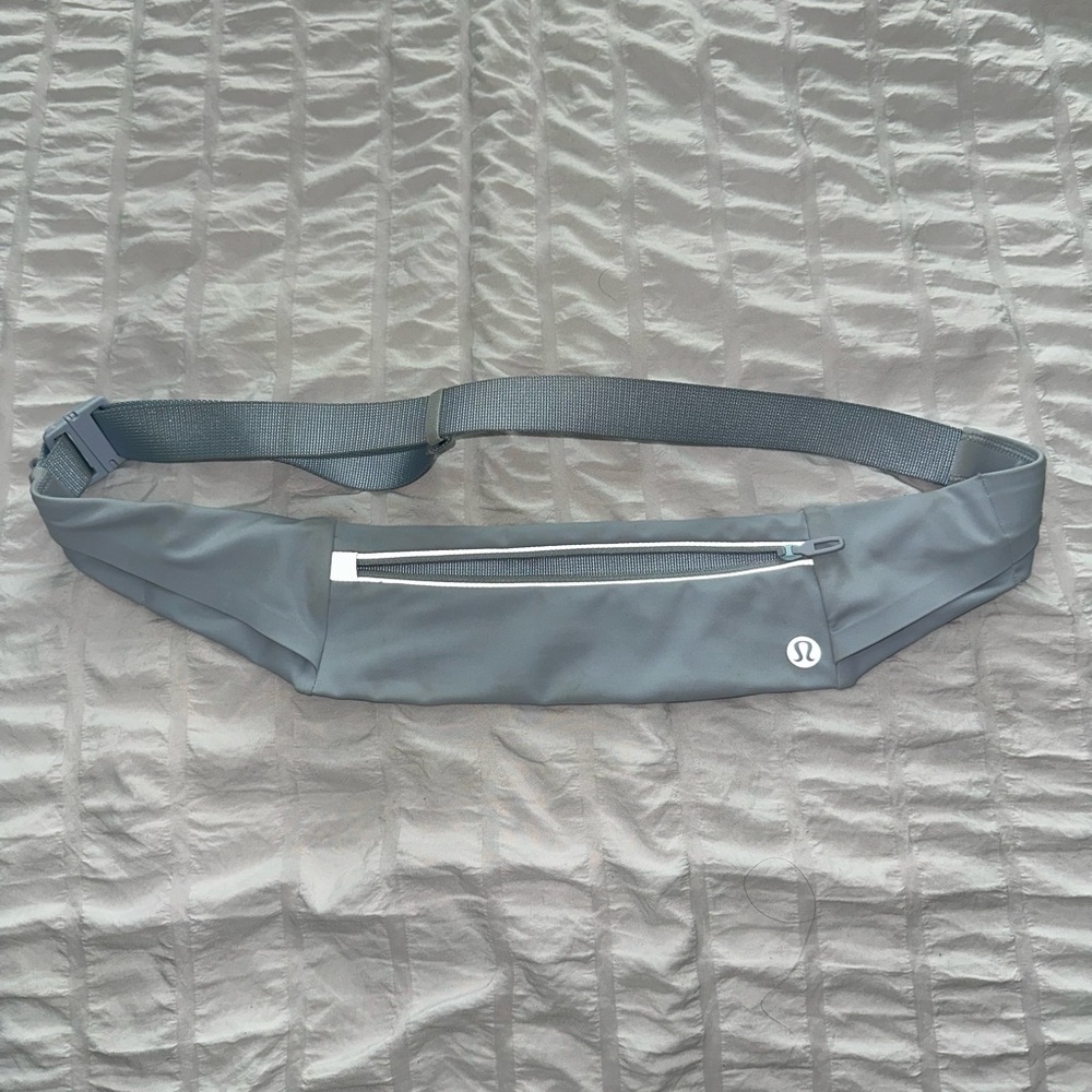 Lululemon running belt